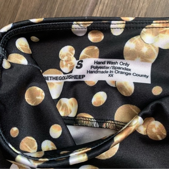 Goldsheep Gold Champgane Bubbles Crop Leggings Sz S - Picture 6 of 6